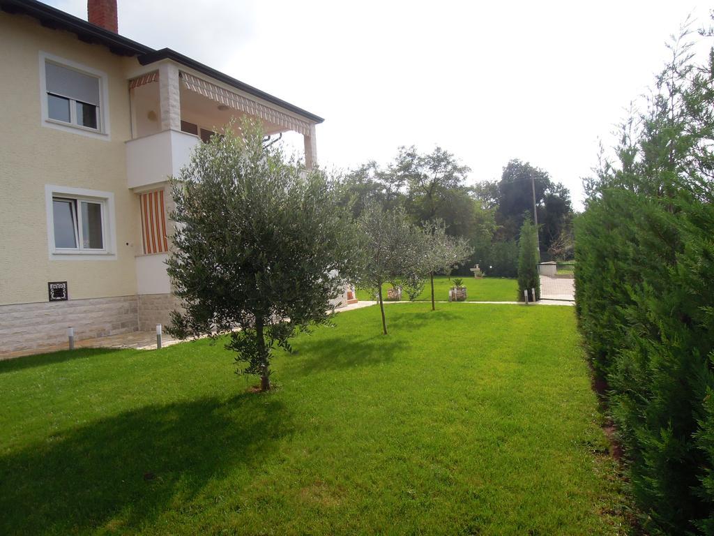 Holiday Home Villa Ivan أوماغ الغرفة الصورة