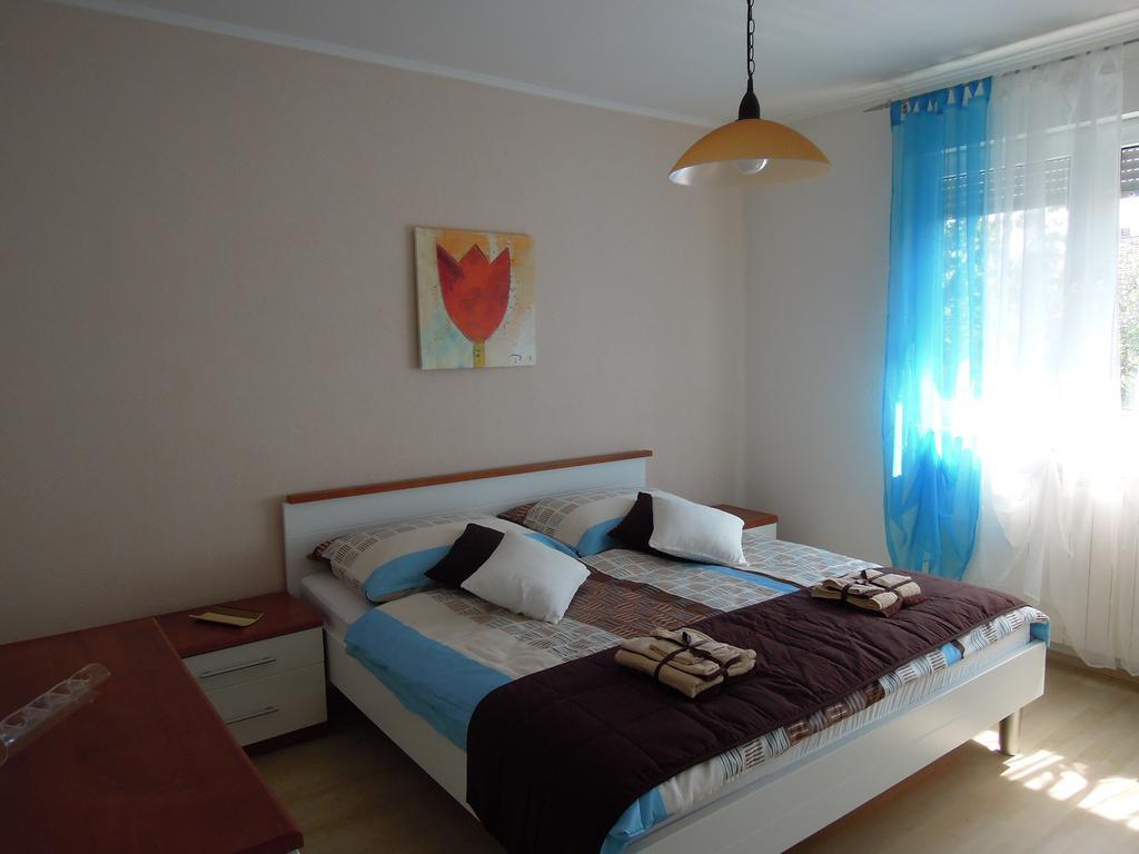 Holiday Home Villa Ivan أوماغ الغرفة الصورة