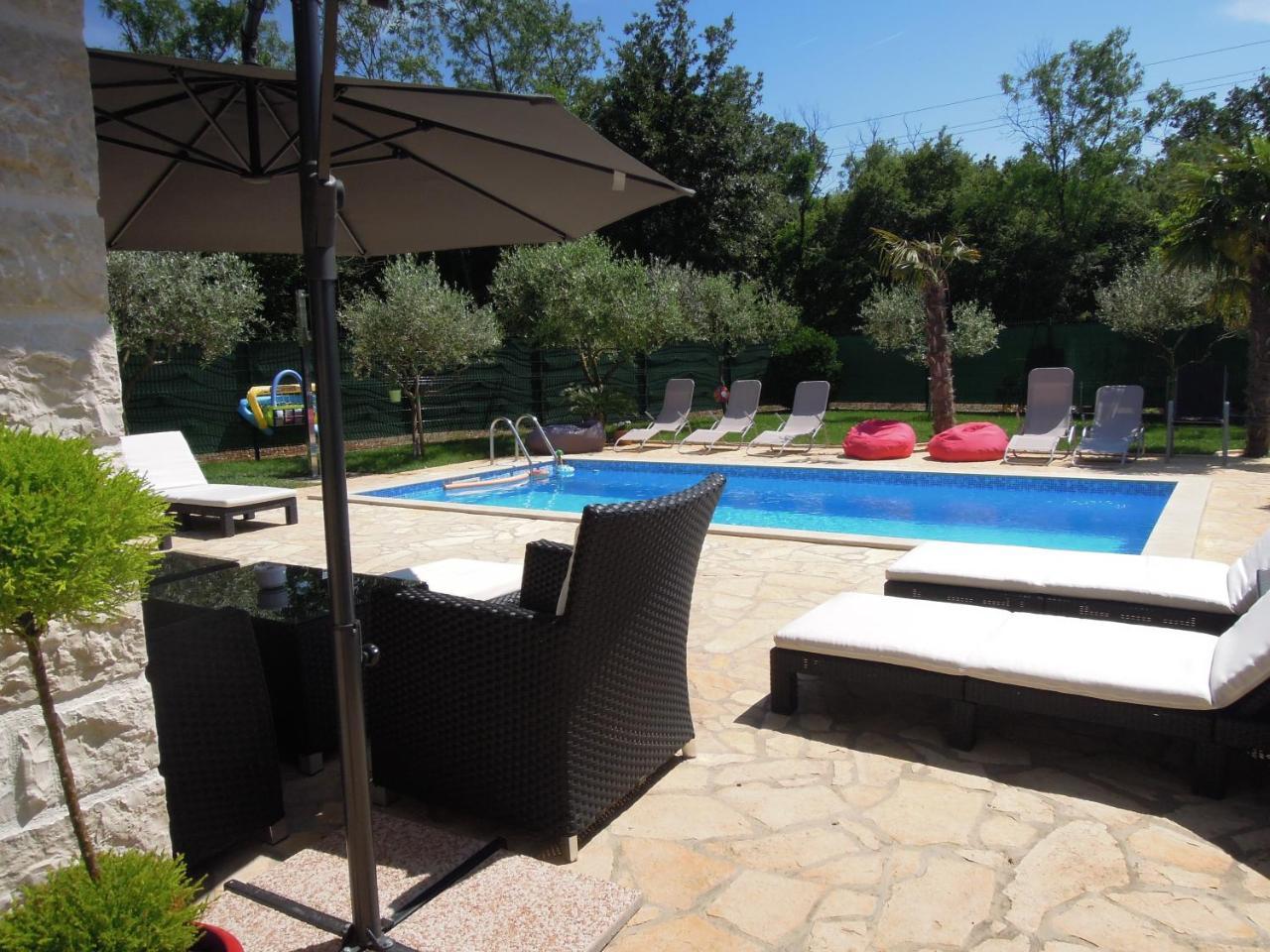 Holiday Home Villa Ivan أوماغ المظهر الخارجي الصورة